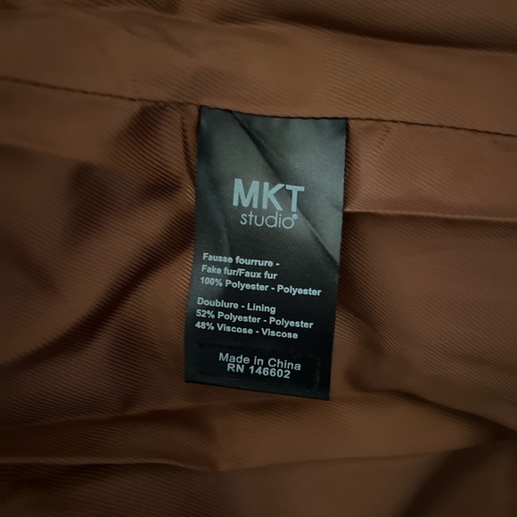 MKT Studio Masolin Faux Fur, Size 36 - Picture 10 of 10